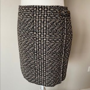Tweed skirt